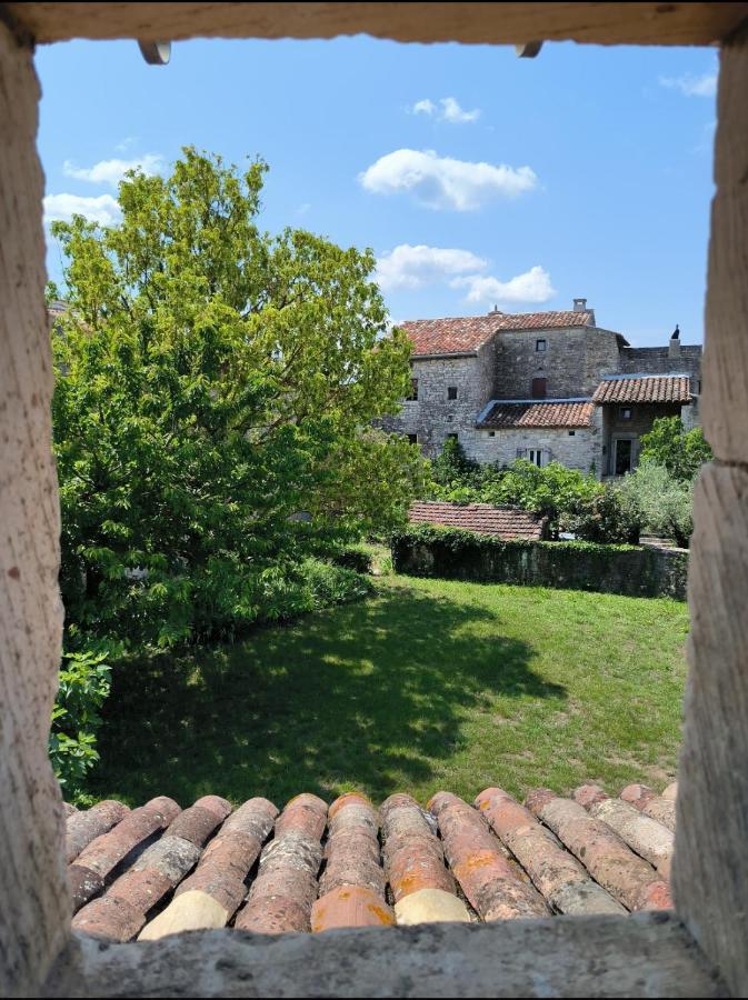 Gite Du Mas Champetre Saint-Privat-de-Champclos Exterior photo